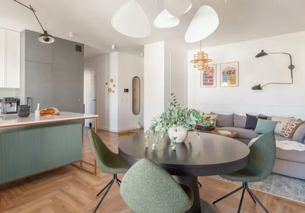 Jak urządzić salon w bloku? Praktyczne triki i inspiracje