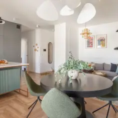 Jak urządzić salon w bloku? Praktyczne triki i inspiracje