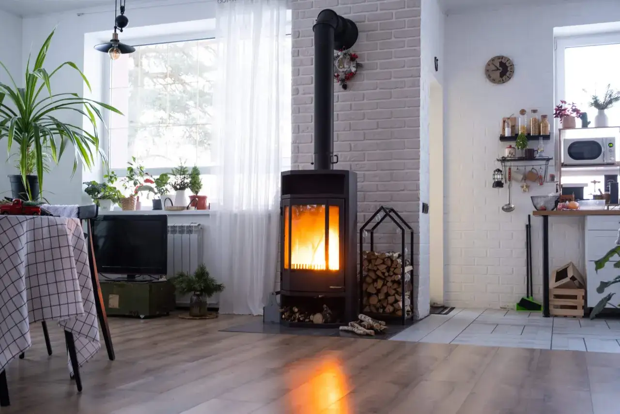 Zdjęcie Jak zabudować kominek w salonie: 7 kroków do perfekcji